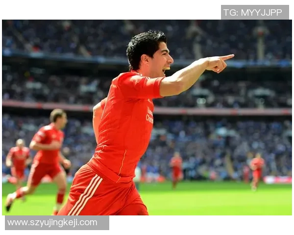 路易斯·苏亚雷斯：从乌拉圭天才到世界足坛传奇的崛起与成就