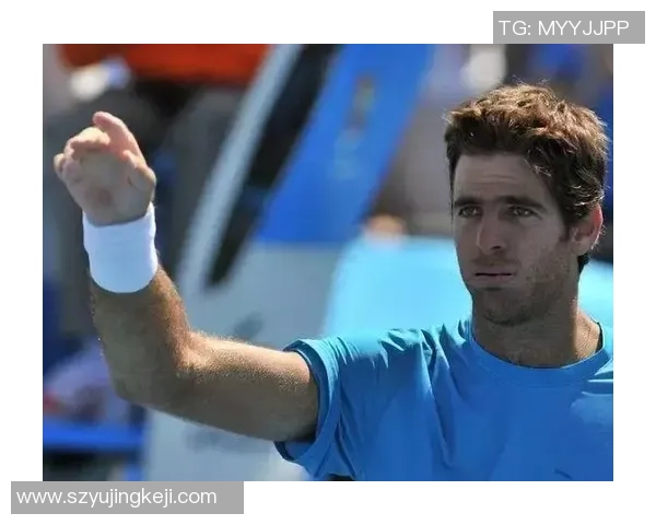 世马克杯足球明星闪耀赛场荣耀传奇 展现不凡技艺与激情挑战